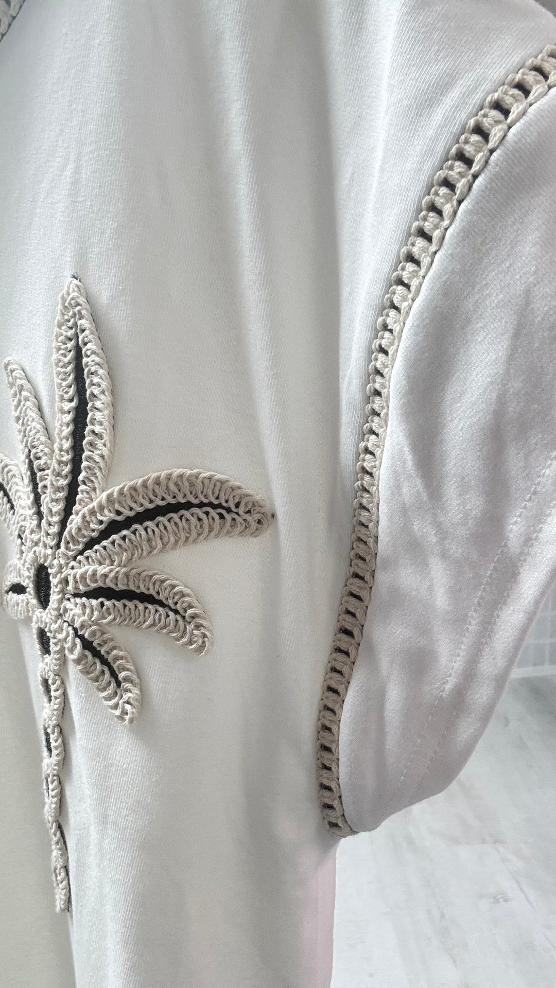 Studio Clothing Palm Tree T